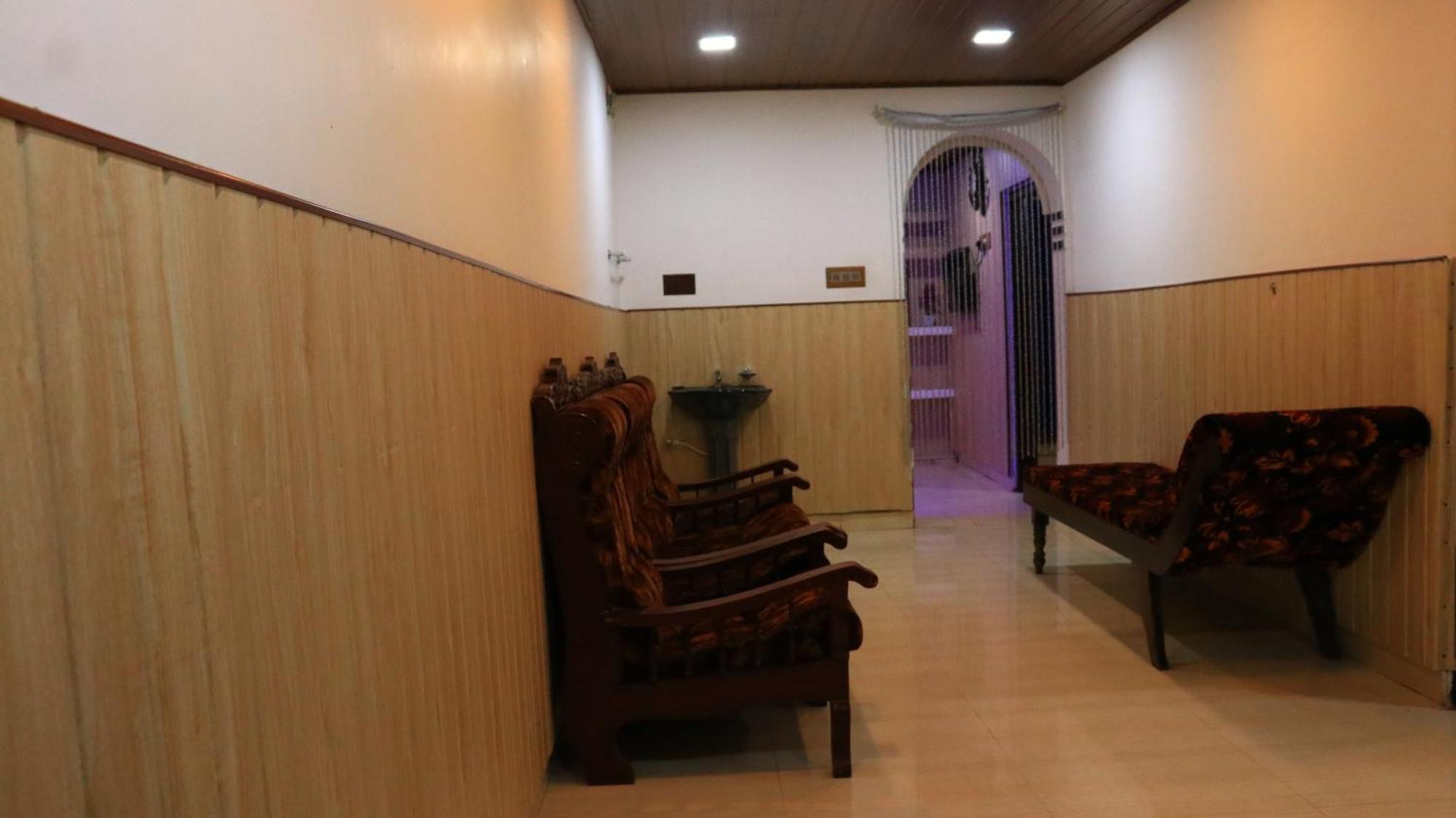 Navaneeth Homestay Devikolam Exterior photo