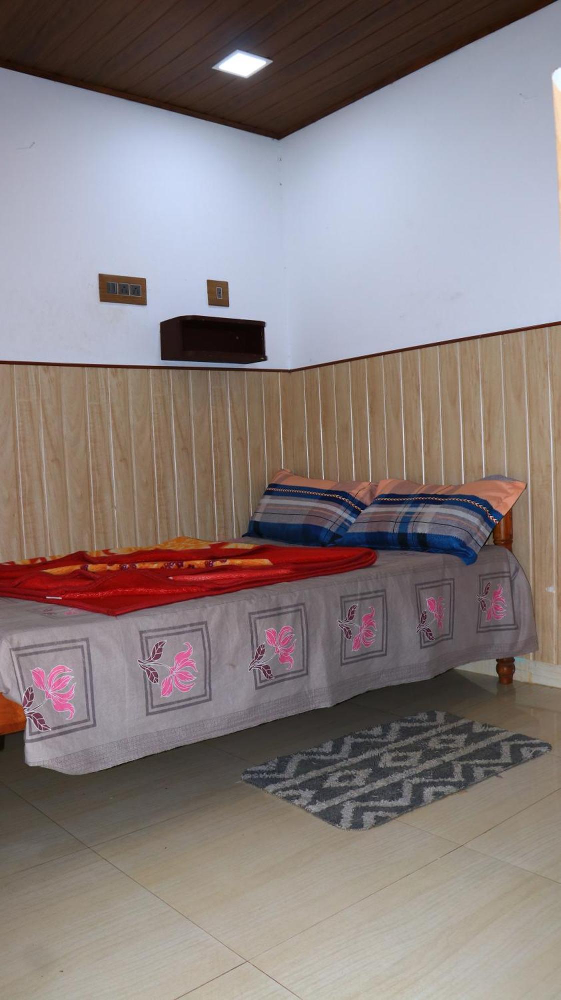Navaneeth Homestay Devikolam Exterior photo