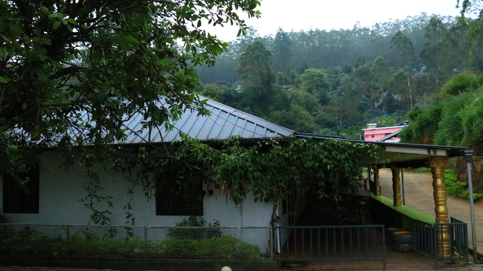 Navaneeth Homestay Devikolam Exterior photo