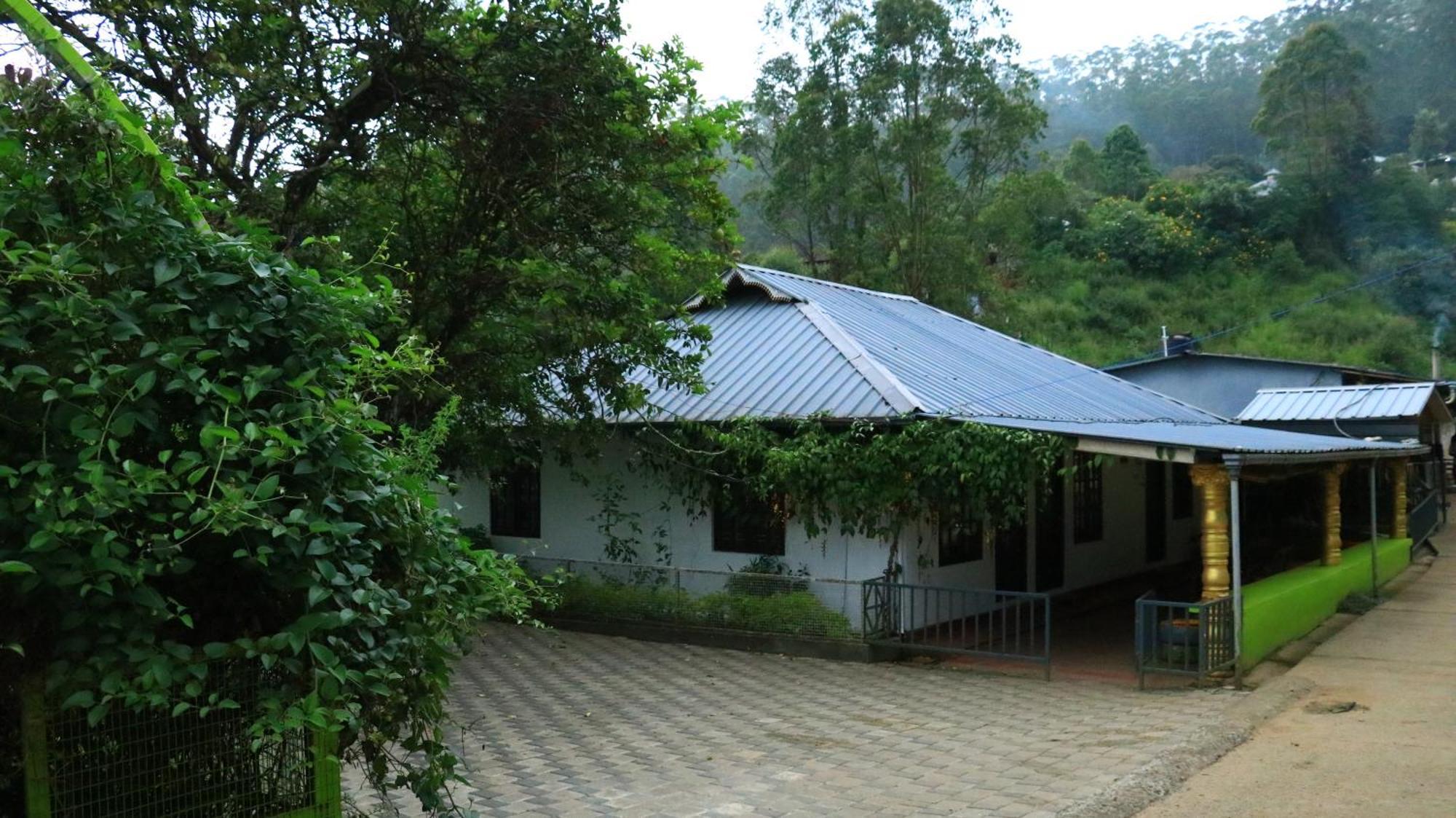 Navaneeth Homestay Devikolam Exterior photo